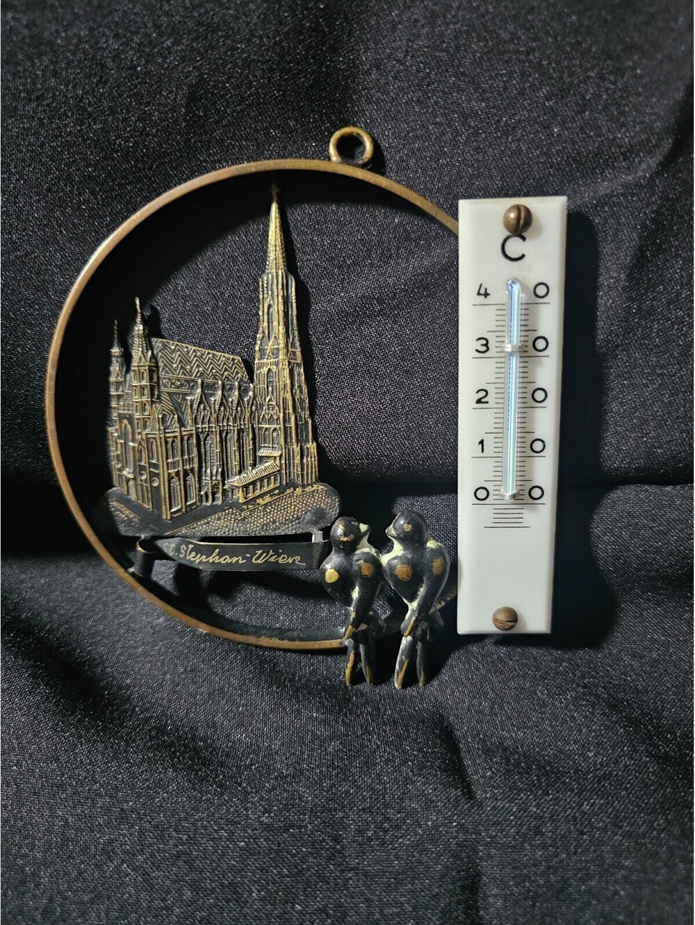 VTG Handwork St. Stephen's Cathedral Wall Thermometer Metal Birds Austria 4.5"